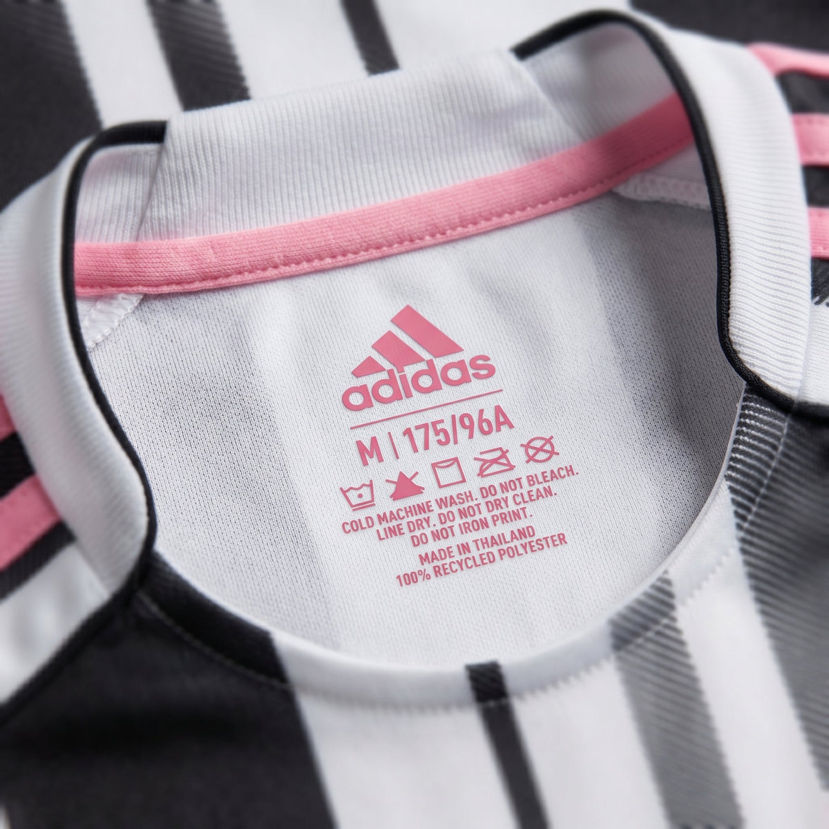 Juventus 25/26 Kids Home Jersey