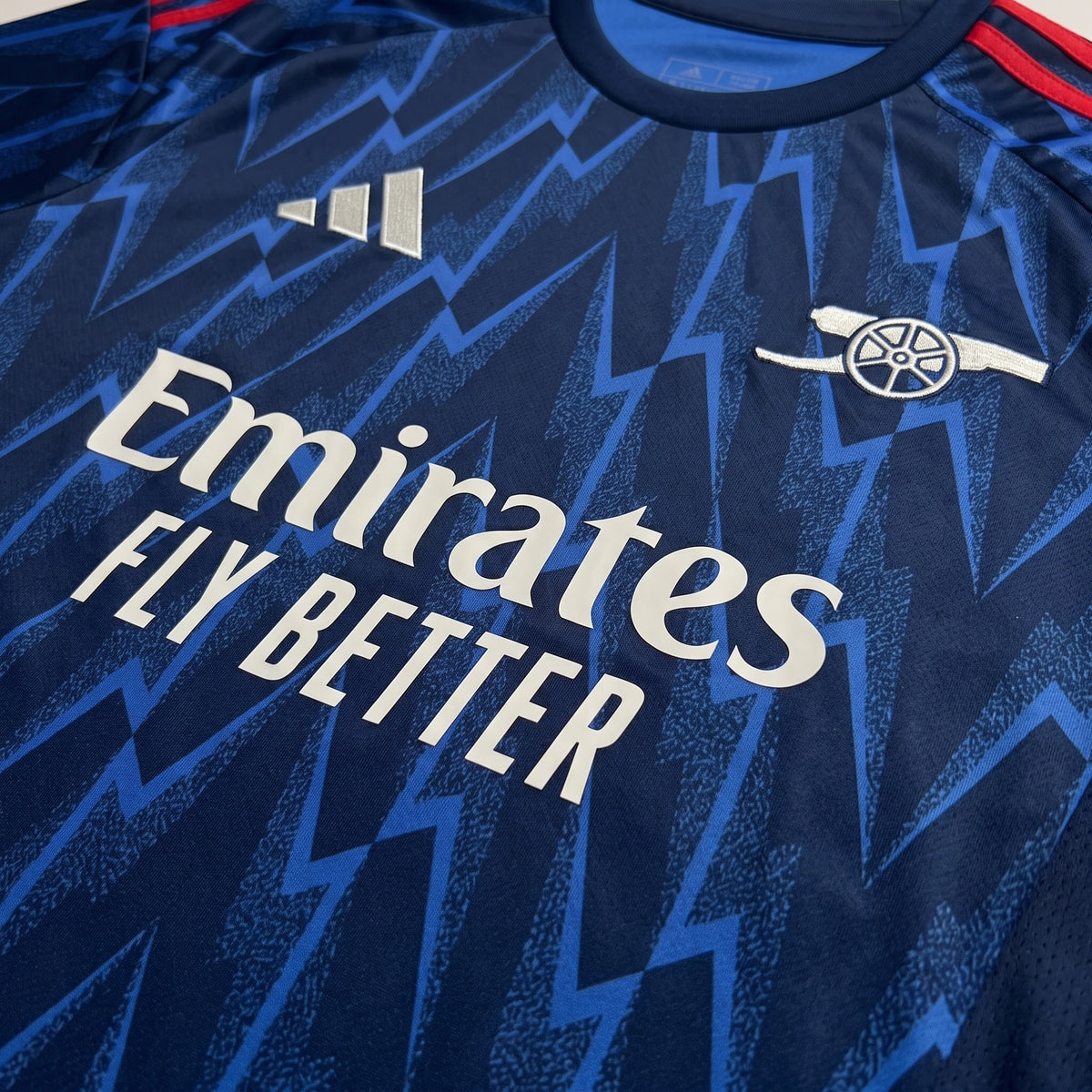Arsenal 25/26 Away Women's Jersey