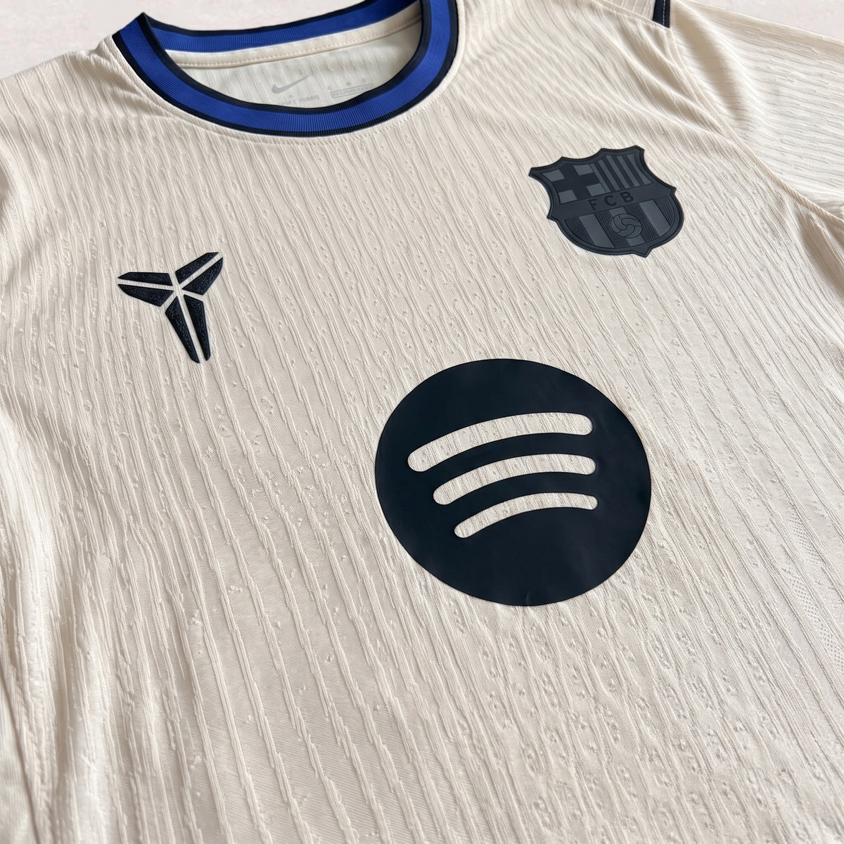 Barcelona 25/26 Away Women's Jersey