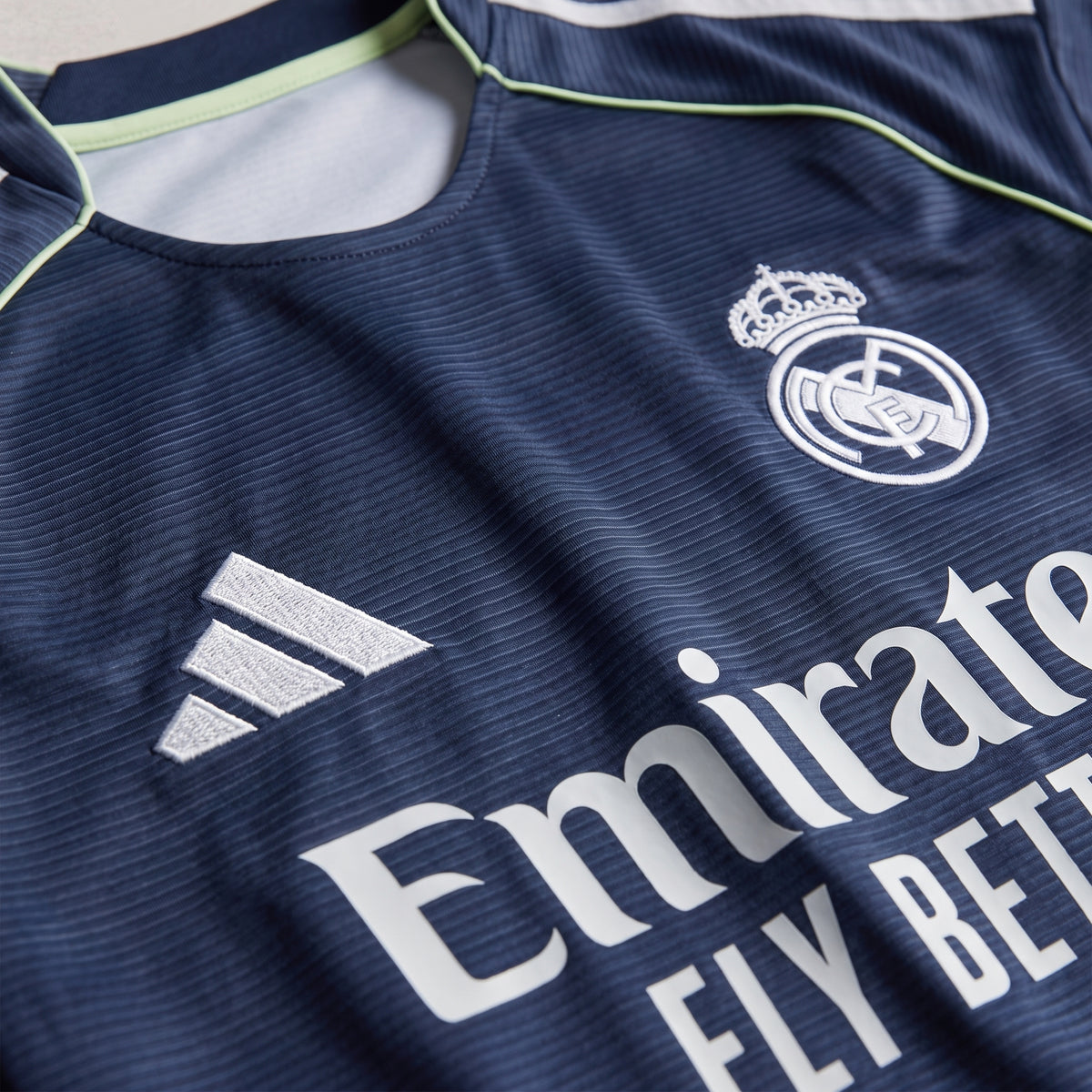 Real Madrid 25/26 Away Kids Jersey