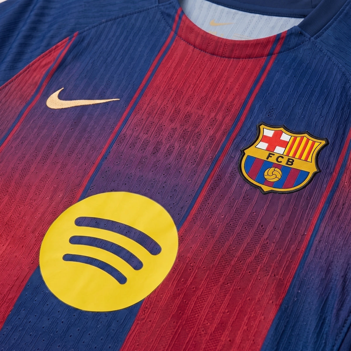Barcelona 25/26 Home Women's Jersey