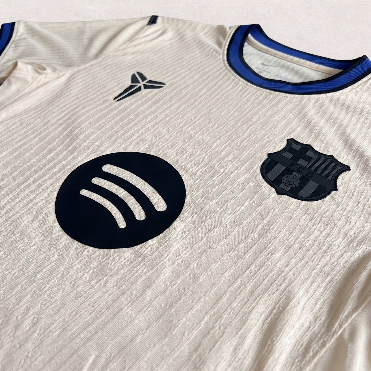 Barcelona 25/26 Away Women's Jersey