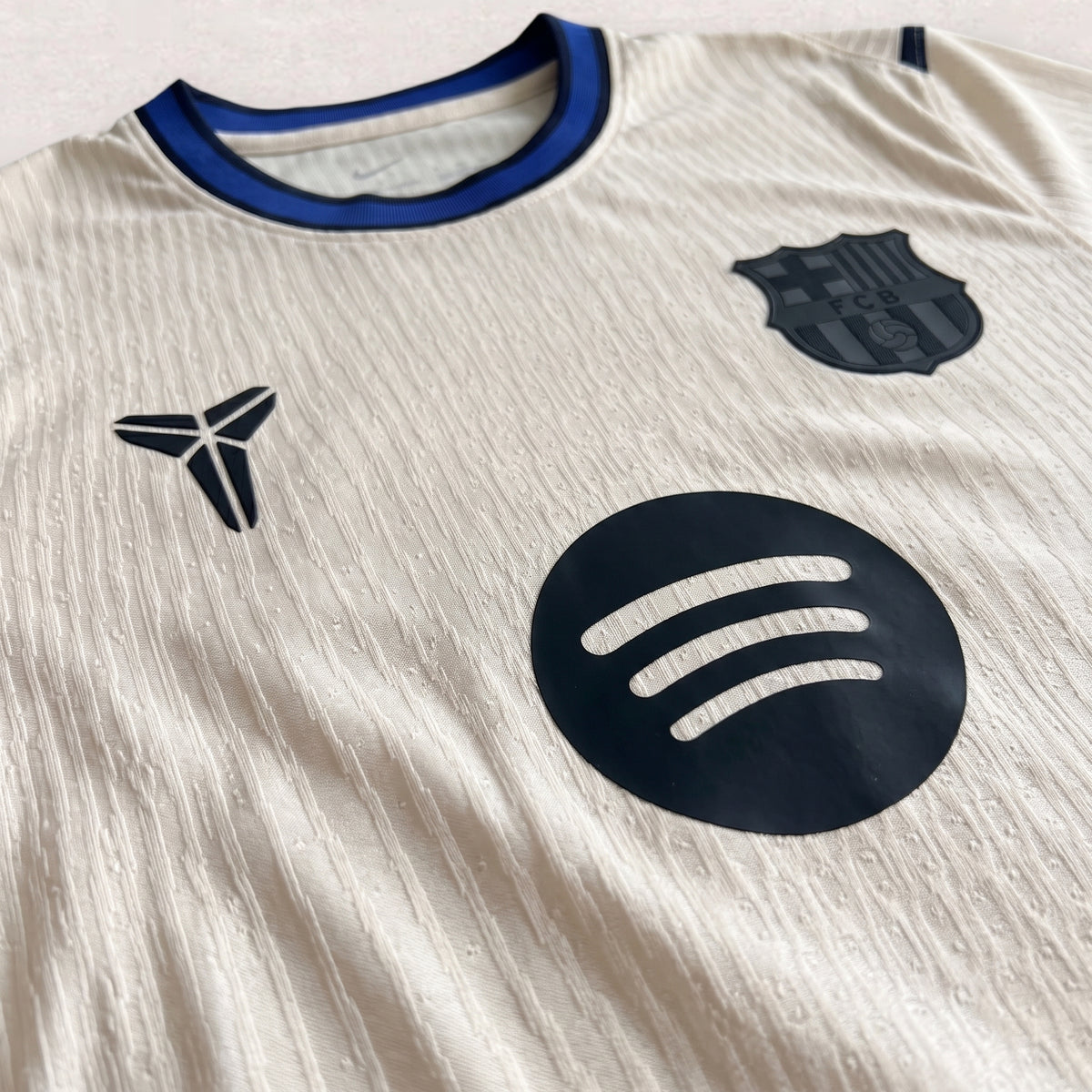 Barcelona 25/26 Away Women's Jersey