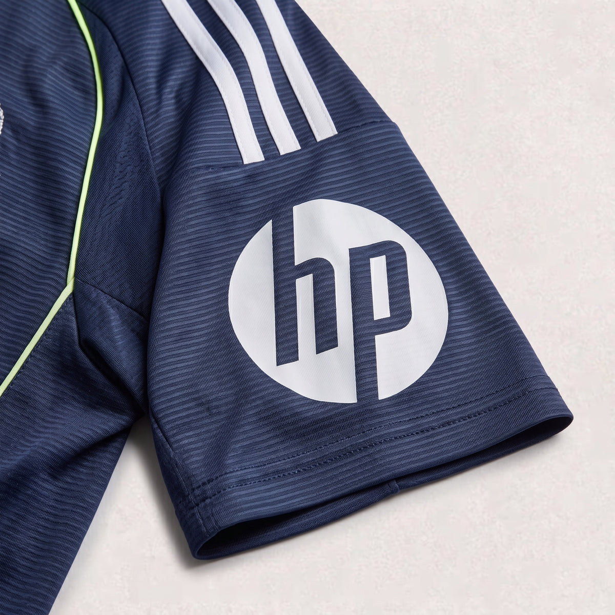 Real Madrid 25/26 Away Women's Jersey