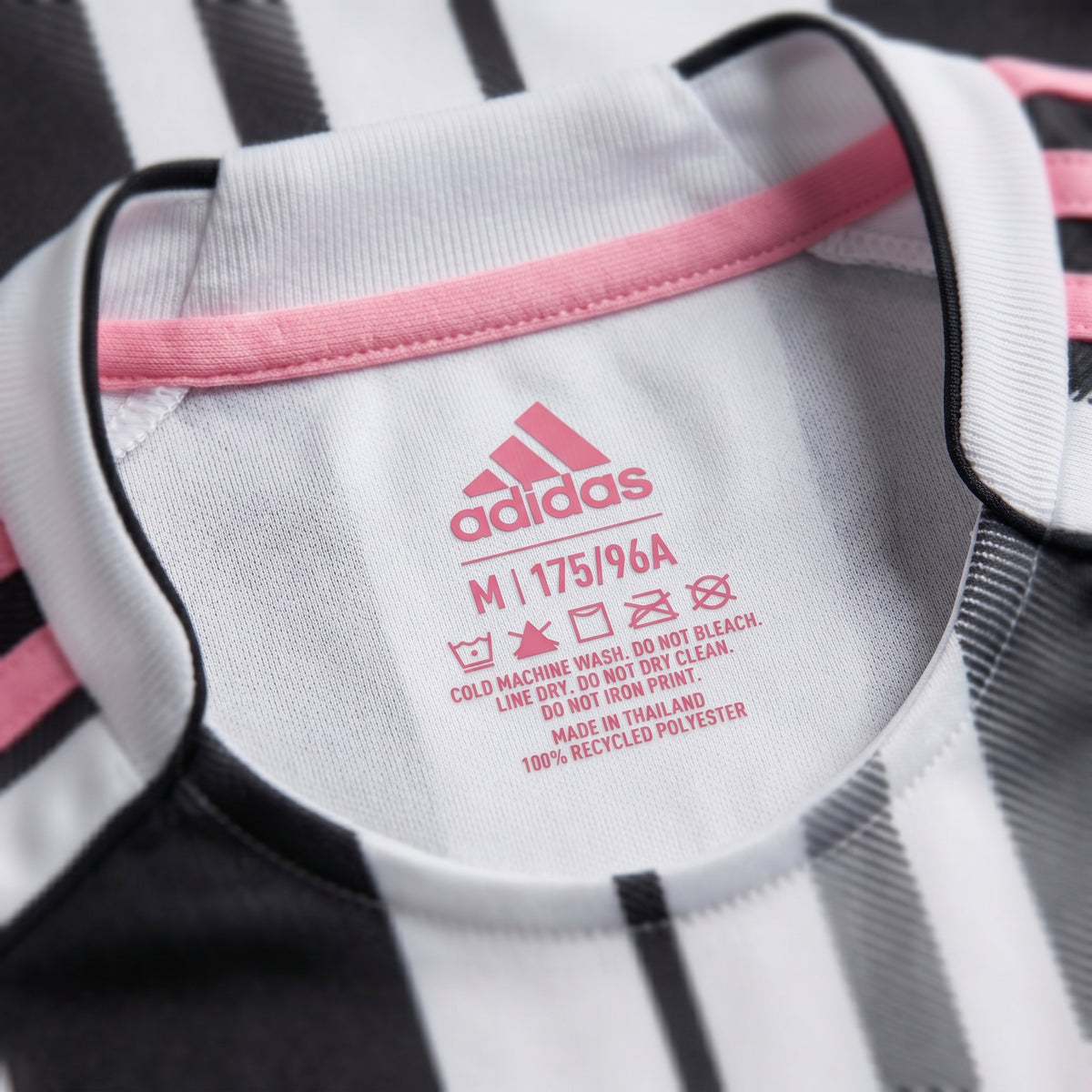 Juventus 25/26 Home Kids Jersey