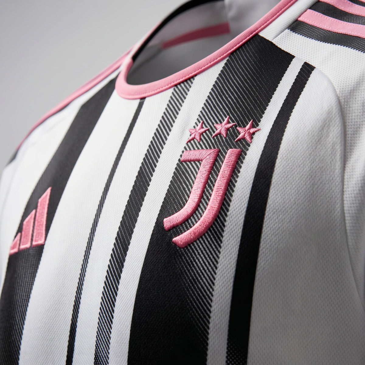 Juventus 25/26 Home Kids Jersey