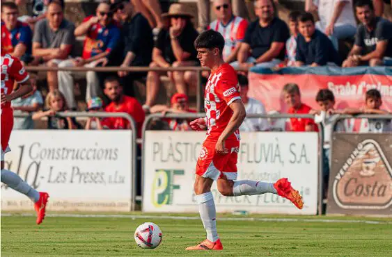 Pau Victor during his time at Girona