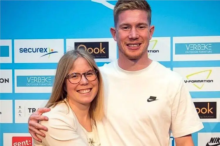 Kevin with his sister Stefanie De Bruyne.