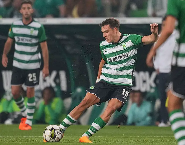 Manuel Ugarte playing for his former team.